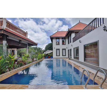 Angkor Diamond Pool Villa เสียมราฐ ภายนอก รูปภาพ